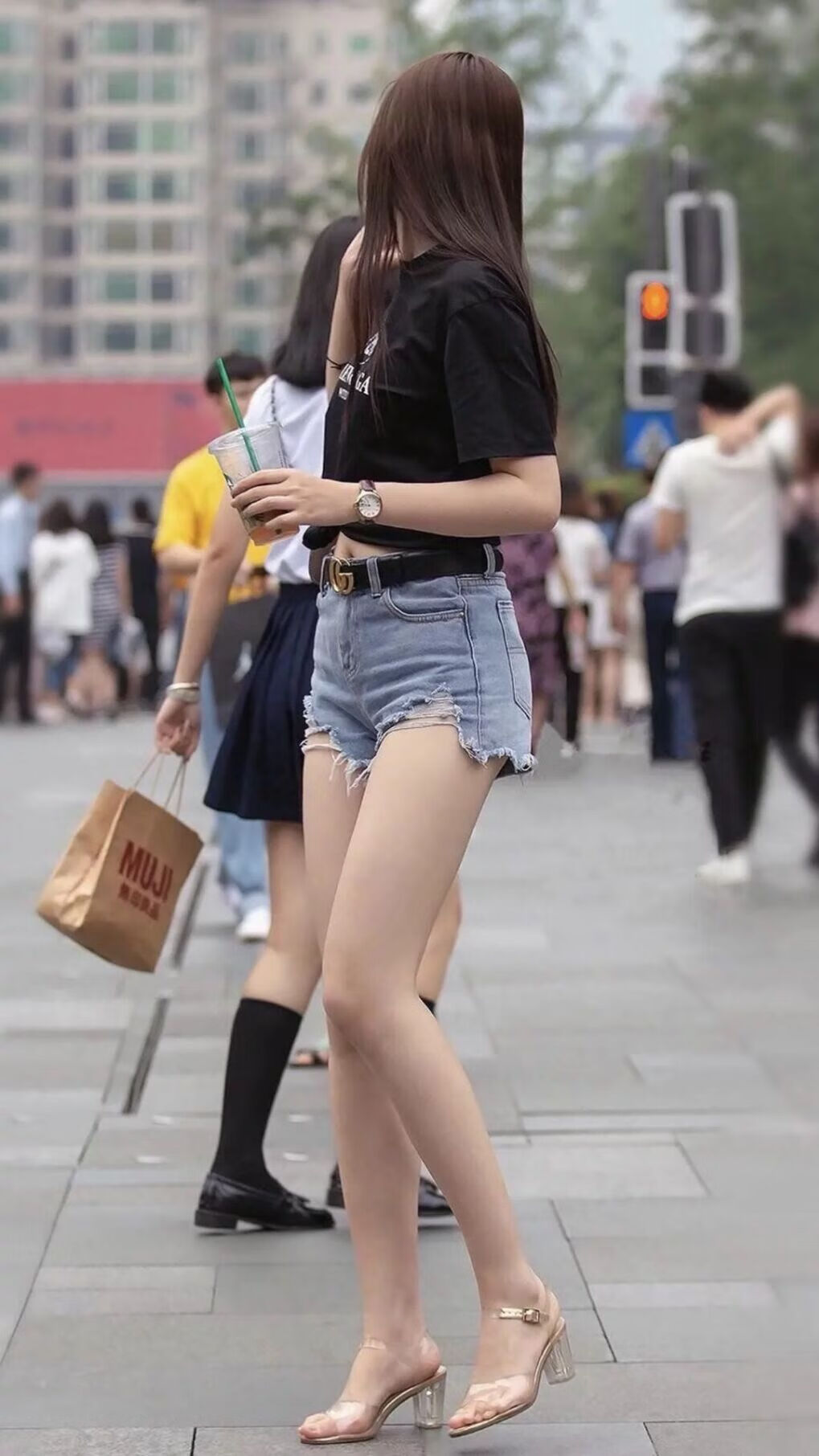 退役纪念：传奇球星的篮球人生精华回顾，退役篮球巨星